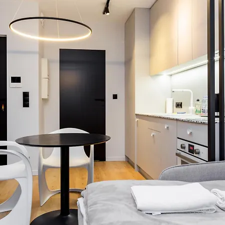 Quercus Deluxe Apartament *
